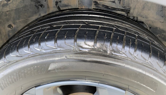 2023 Tata NEXON XZ PLUS PETROL DARK EDITION, Petrol, Manual, 21,098 km, Right Front Tyre Tread