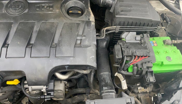 2013 Skoda Rapid AMBITION 1.6 TDI CR MT PLUS, Diesel, Manual, 89,400 km, Engine View - Left