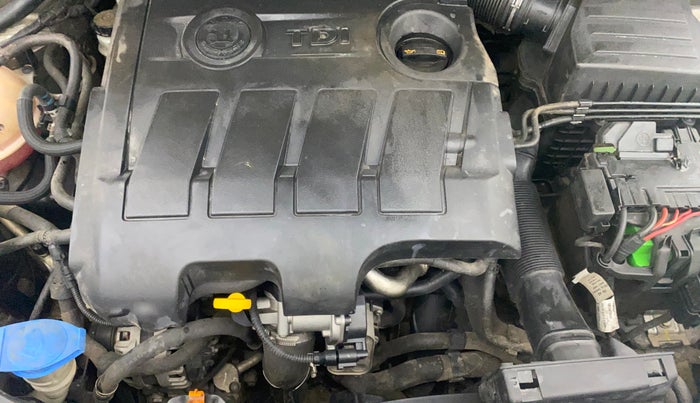 2013 Skoda Rapid AMBITION 1.6 TDI CR MT PLUS, Diesel, Manual, 89,400 km, Engine View