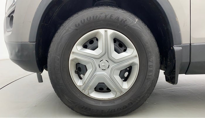 2019 Tata Harrier XM 2.0L Kryotec, Diesel, Manual, 50,053 km, Left Front Wheel