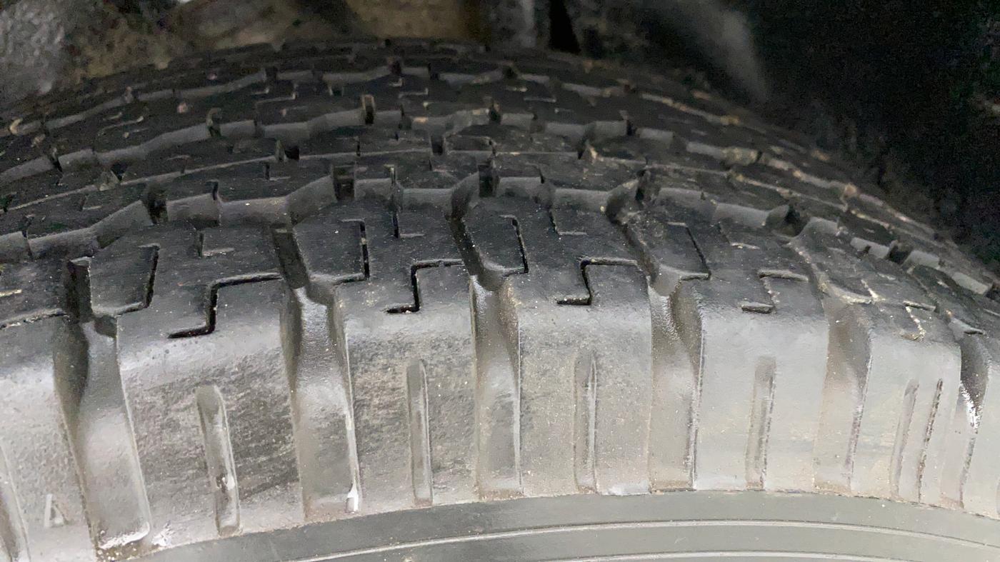 2019 Tata Harrier XM 2.0L Kryotec, Diesel, Manual, 50,053 km, Right Rear Tyre Tread