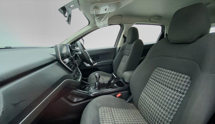 2019 Tata Harrier XM 2.0L Kryotec, Diesel, Manual, 50,053 km, Right Side Front Door Cabin