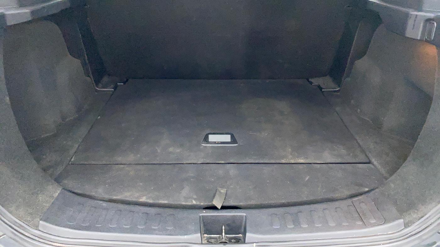 2019 Tata Harrier XM 2.0L Kryotec, Diesel, Manual, 50,053 km, Boot Inside