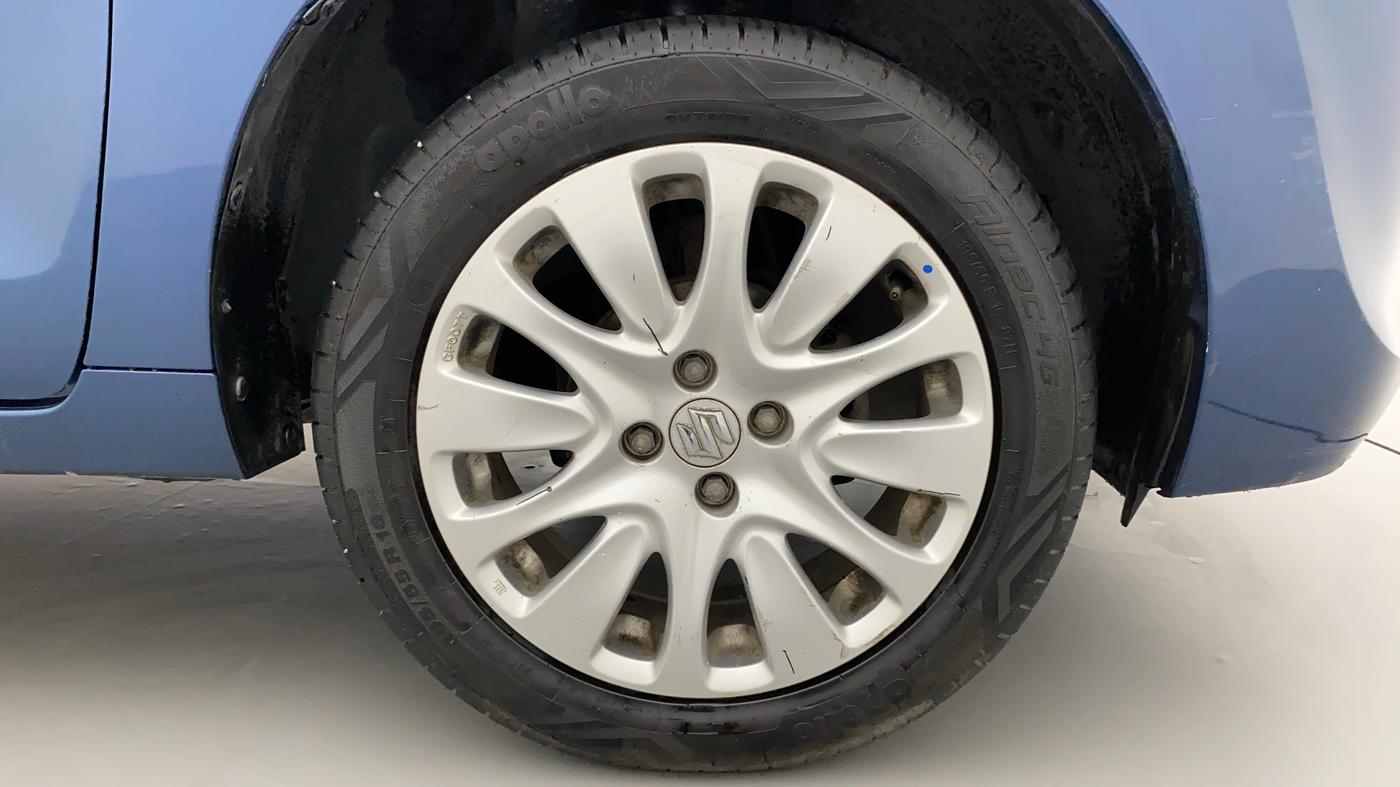 2016 Maruti Baleno ZETA PETROL 1.2, Petrol, Manual, 46,460 km, Right Front Wheel
