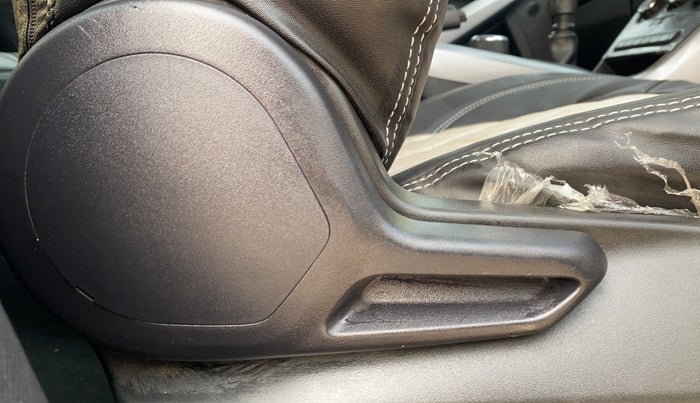 2023 Tata NEXON XE PETROL, CNG, Manual, 46,137 km, Driver Side Adjustment Panel