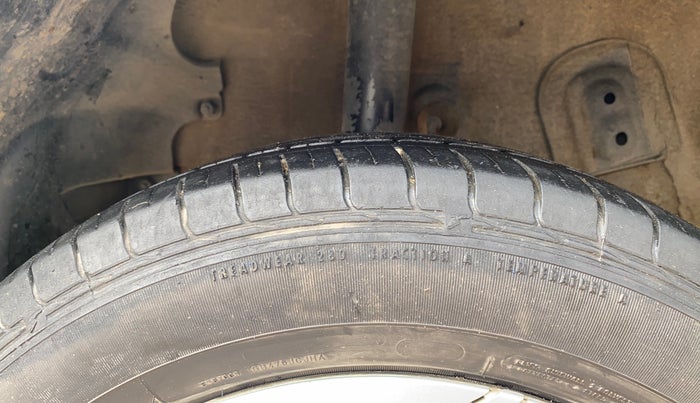 2023 Tata NEXON XE PETROL, CNG, Manual, 46,137 km, Right Rear Tyre Tread