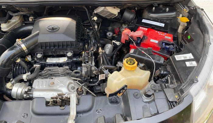 2023 Tata NEXON XE PETROL, CNG, Manual, 46,137 km, Engine View - Left