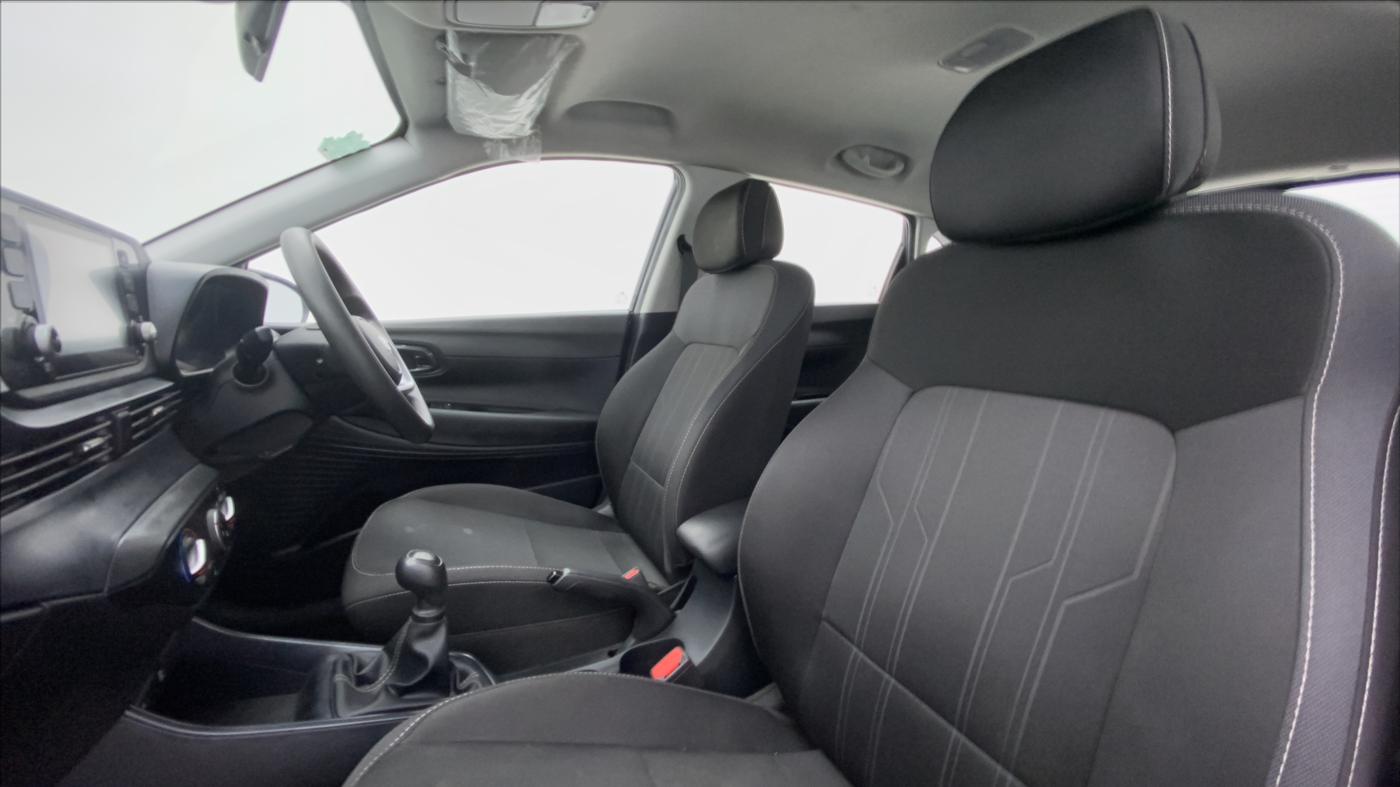 2021 Hyundai NEW I20 SPORTZ 1.2 MT, Petrol, Manual, 6,693 km, Right Side Front Door Cabin
