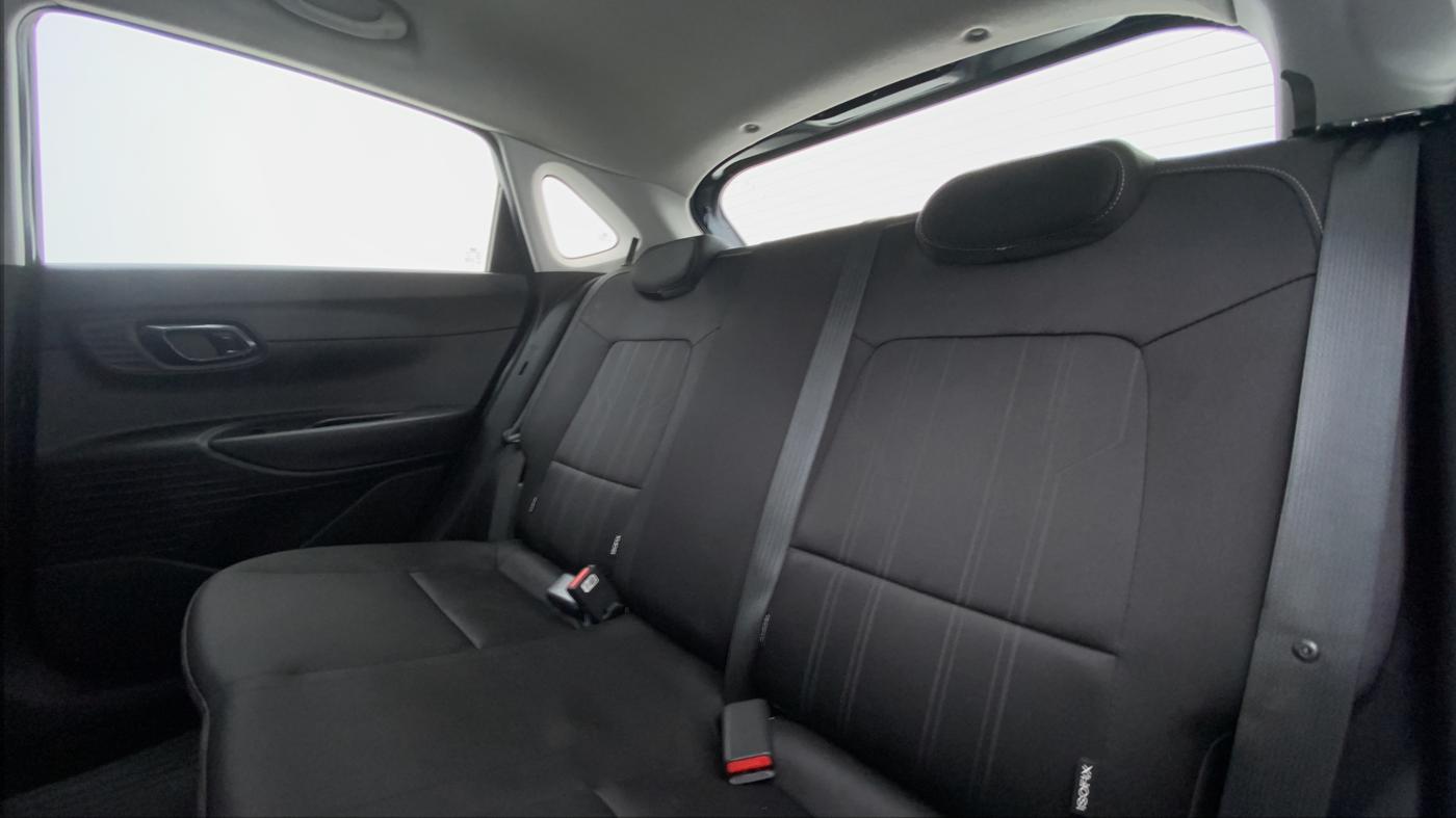 2021 Hyundai NEW I20 SPORTZ 1.2 MT, Petrol, Manual, 6,693 km, Right Side Rear Door Cabin