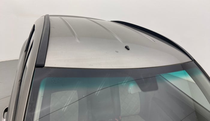 2016 Mahindra Kuv100 K4 6 STR, Petrol, Manual, 27,824 km, Roof