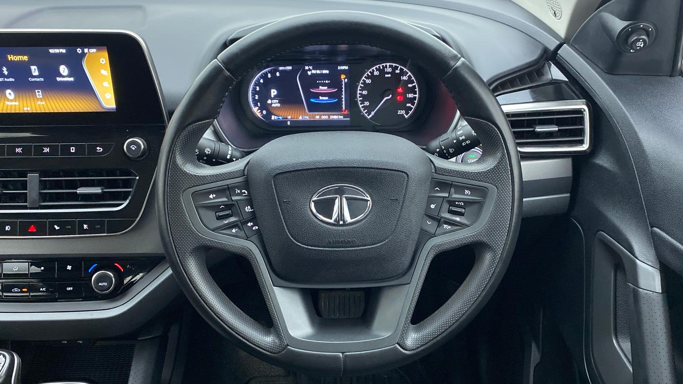 2021 Tata Harrier XZA+ DARK EDITION, Diesel, Automatic, 21,979 km, Steering Wheel Close Up