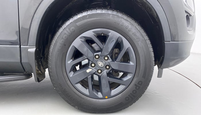 2021 Tata Harrier XZA+ DARK EDITION, Diesel, Automatic, 21,979 km, Right Front Wheel