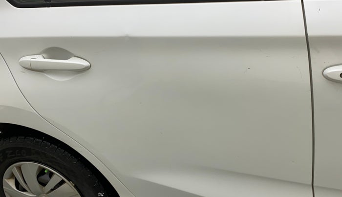 2018 Honda Amaze 1.2L I-VTEC S, Petrol, Manual, 96,426 km, Right rear door - Slightly dented