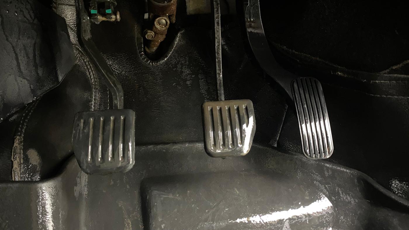 2022 Tata Harrier XZ 2.0L, Diesel, Manual, 85,868 km, Pedals