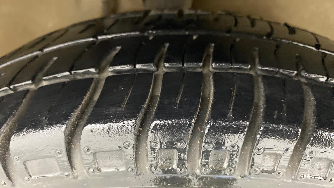2014 Maruti Alto 800 LXI, Petrol, Manual, 22,879 km, Right Front Tyre Tread