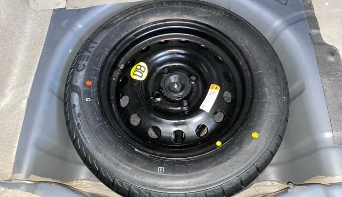 2021 Ford Figo Aspire TITANIUM PLUS 1.2 PETROL, Petrol, Manual, 64,732 km, Spare Tyre