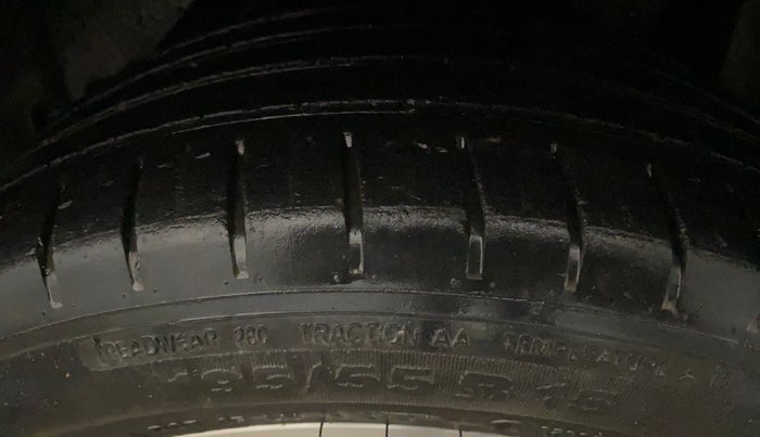 2021 Ford Figo Aspire TITANIUM PLUS 1.2 PETROL, Petrol, Manual, 64,732 km, Left Rear Tyre Tread