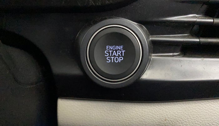 2024 Hyundai NEW I20 ASTA (O) 1.2 IVT, Petrol, Automatic, 4,262 km, Keyless Start/ Stop Button