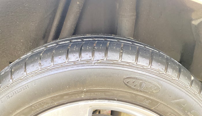 2022 Honda Jazz 1.2L I-VTEC VX CVT, Petrol, Automatic, 12,720 km, Left Rear Tyre Tread