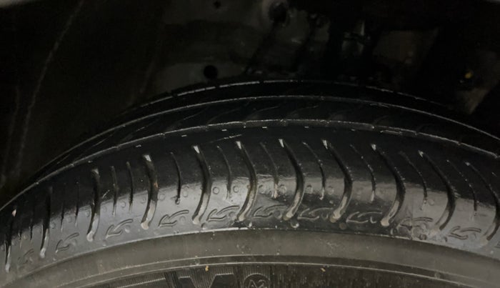 2023 Honda Amaze 1.2L I-VTEC VX, Petrol, Manual, 18,371 km, Right Front Tyre Tread