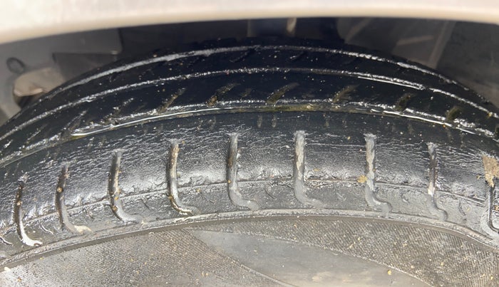 2018 Datsun Redi Go A, Petrol, Manual, 39,428 km, Left Front Tyre Tread