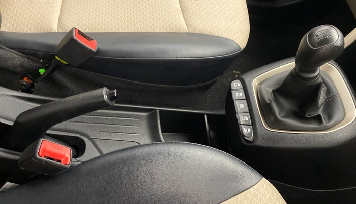 2021 Hyundai NEW SANTRO SPORTZ 1.1, Petrol, Manual, 12,996 km, Gear Lever