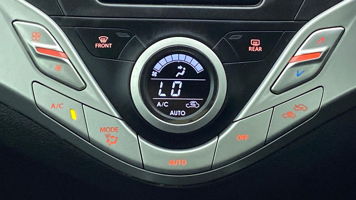 2017 Maruti Baleno ALPHA 1.2 K12, Petrol, Manual, 33,733 km, Automatic Climate Control