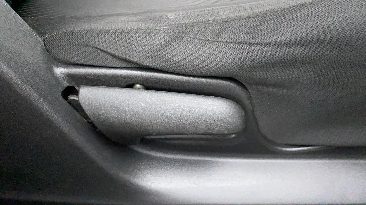 2013 Maruti Swift VDI, Diesel, Manual, 48,709 km, Driver Side Adjustment Panel