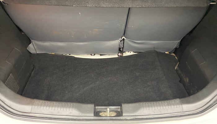 2018 Maruti IGNIS DELTA 1.2 K12, Petrol, Manual, 63,533 km, Boot Inside