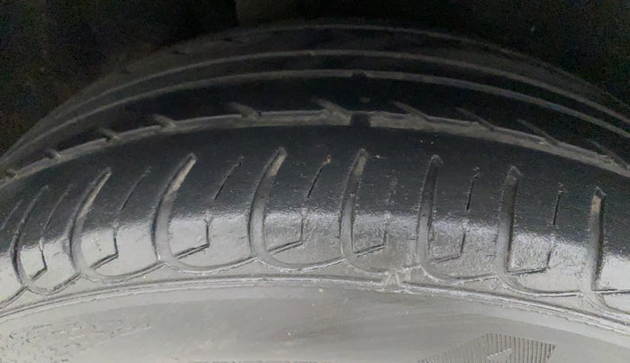 2016 Ford Ecosport TITANIUM 1.5L PETROL, Petrol, Manual, 63,498 km, Right Rear Tyre Tread