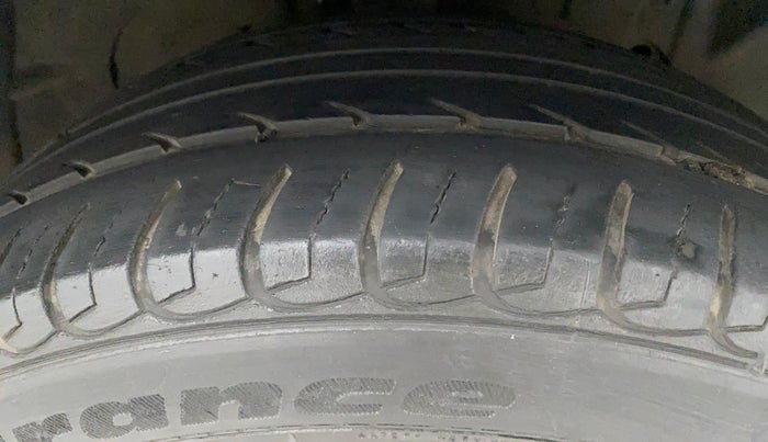 2016 Ford Ecosport TITANIUM 1.5L PETROL, Petrol, Manual, 63,498 km, Right Front Tyre Tread