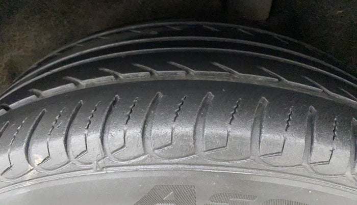 2016 Ford Ecosport TITANIUM 1.5L PETROL, Petrol, Manual, 63,498 km, Left Rear Tyre Tread