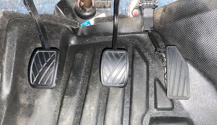 2020 Maruti Baleno DELTA PETROL 1.2, Petrol, Manual, 62,778 km, Pedals