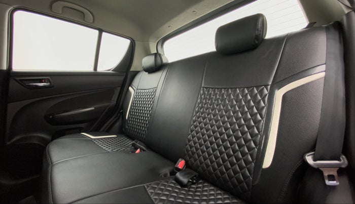 2014 Maruti Swift ZXI D, Petrol, Manual, 40,507 km, Right Side Rear Door Cabin