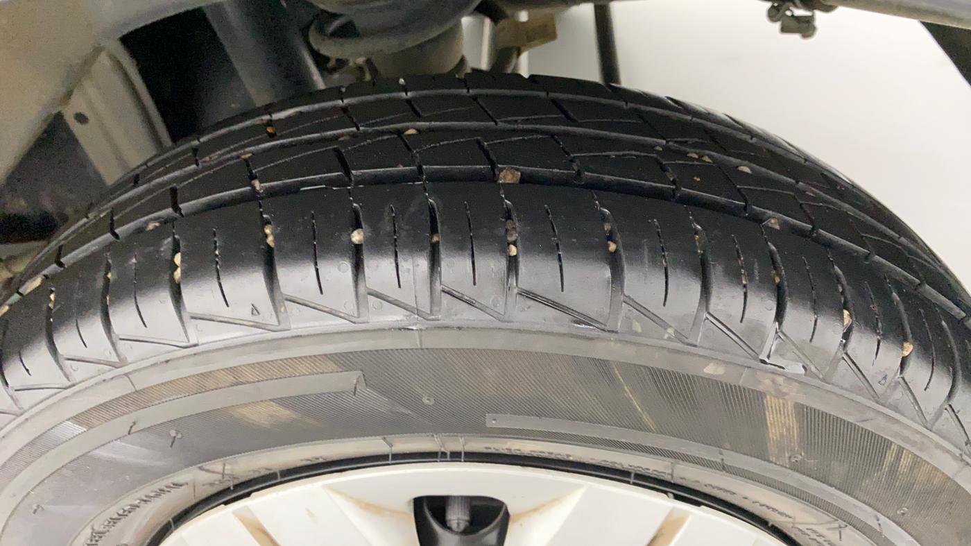 2020 Maruti Alto LXI, Petrol, Manual, 12,498 km, Left Rear Tyre Tread