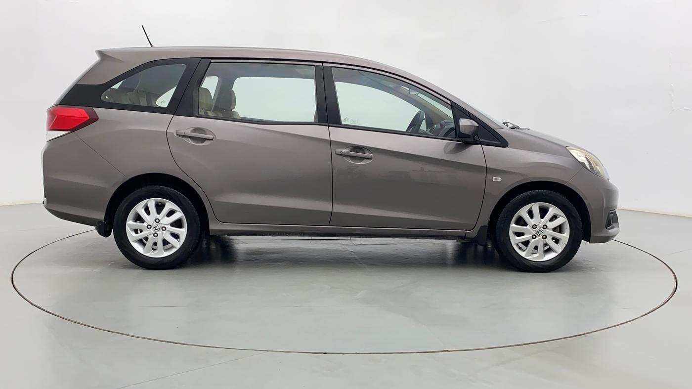2014 Honda Mobilio 1.5 V I DTEC, Diesel, Manual, 1,06,167 km, Right Side View