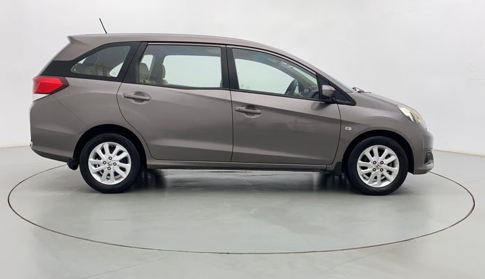 2014 Honda Mobilio 1.5 V I DTEC, Diesel, Manual, 1,06,167 km, Right Side View