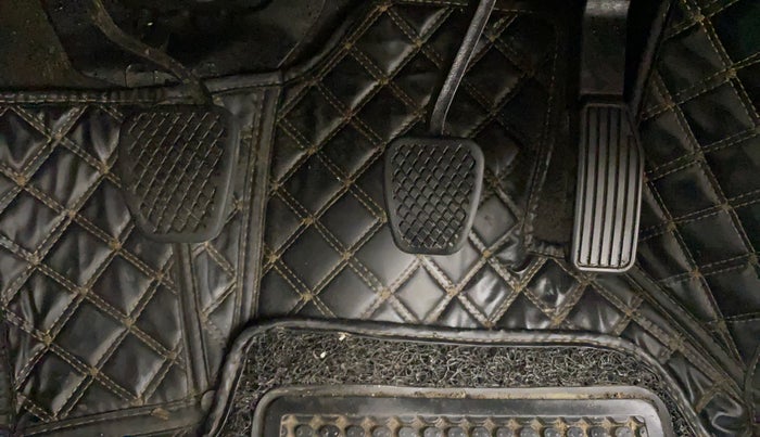 2016 Honda Jazz 1.2L I-VTEC V, Petrol, Manual, 75,492 km, Pedals