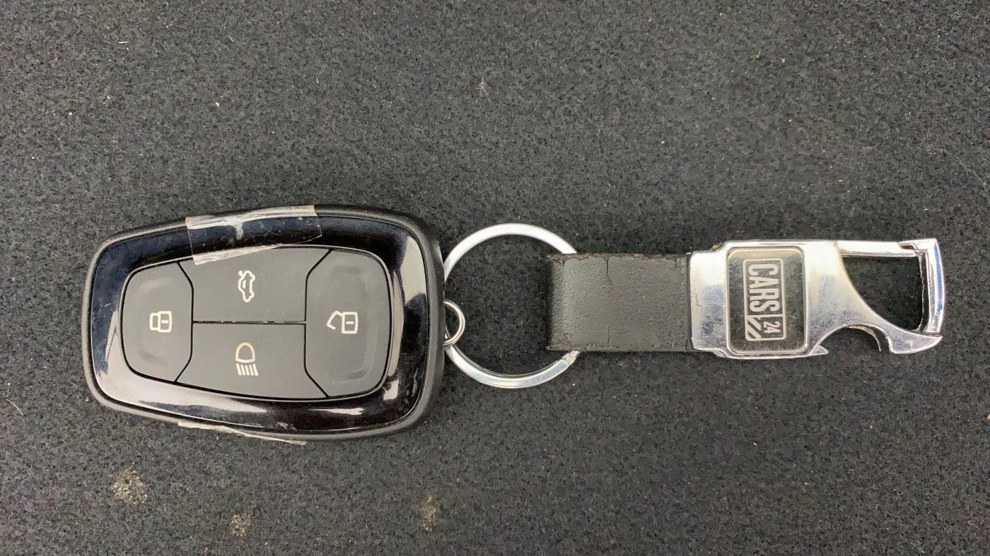 2021 Tata ALTROZ XT I-TURBO PETROL, Petrol, Manual, 15,242 km, Key Close Up