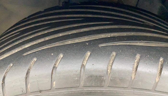2021 Tata ALTROZ XT I-TURBO PETROL, Petrol, Manual, 15,242 km, Left Front Tyre Tread