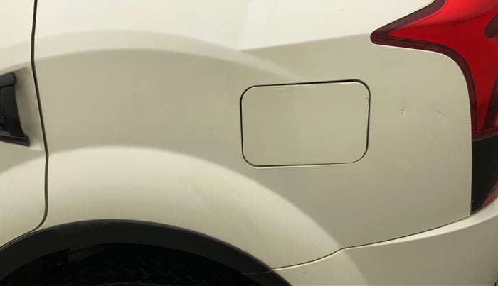 2021 Mahindra XUV500 W7 AT, Diesel, Automatic, 80,305 km, Left quarter panel - Slightly dented