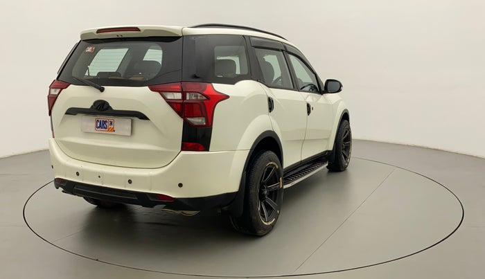 2021 Mahindra XUV500 W7 AT, Diesel, Automatic, 80,305 km, Right Back Diagonal