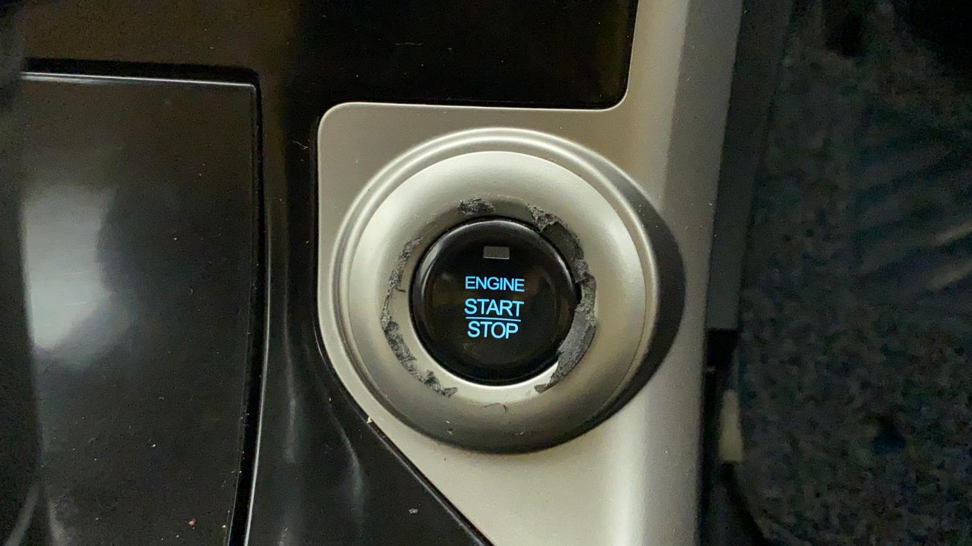 2021 Mahindra XUV500 W7 AT, Diesel, Automatic, 80,305 km, Keyless Start/ Stop Button