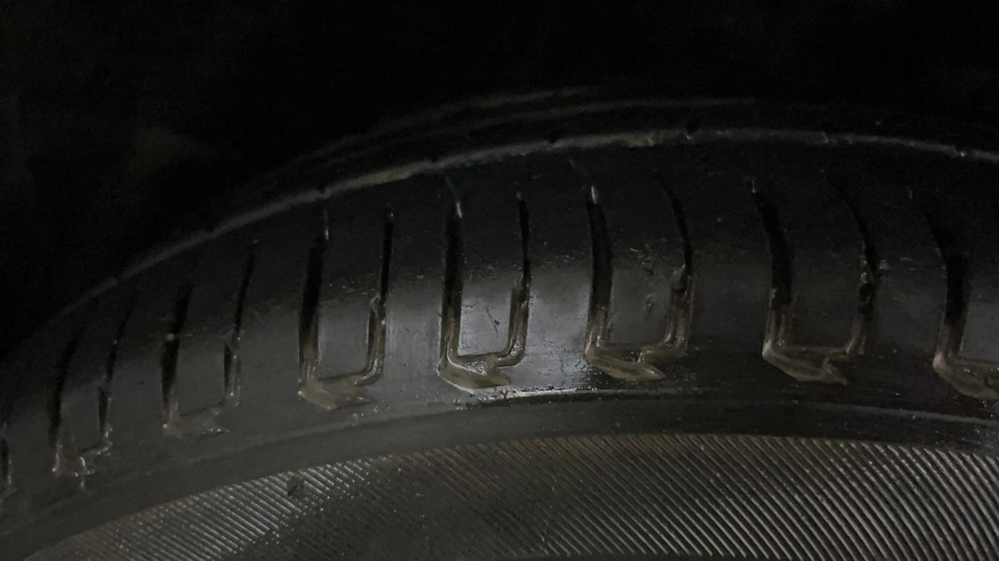 2015 Honda Jazz 1.2L I-VTEC V AT, Petrol, Automatic, 47,009 km, Right Front Tyre Tread