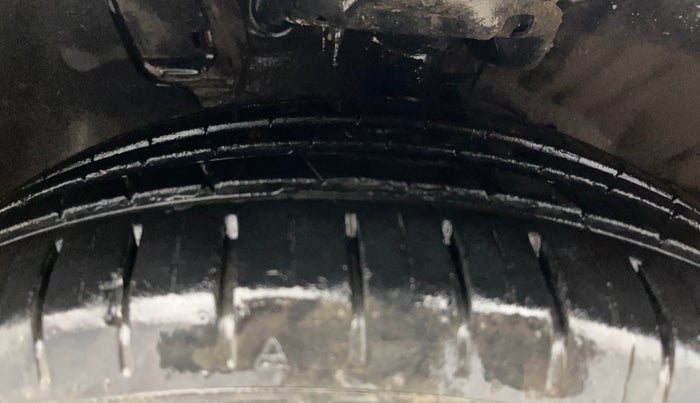 2019 Hyundai Verna 1.6 VTVT SX + AT, Petrol, Automatic, 51,901 km, Left Front Tyre Tread