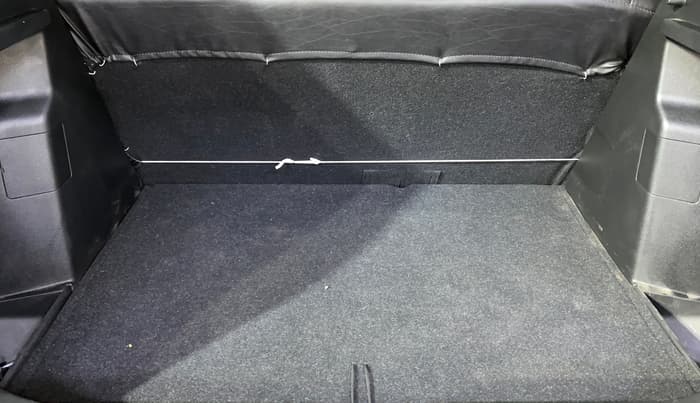 2023 Maruti BREZZA VXI, Petrol, Manual, 28,303 km, Boot Inside
