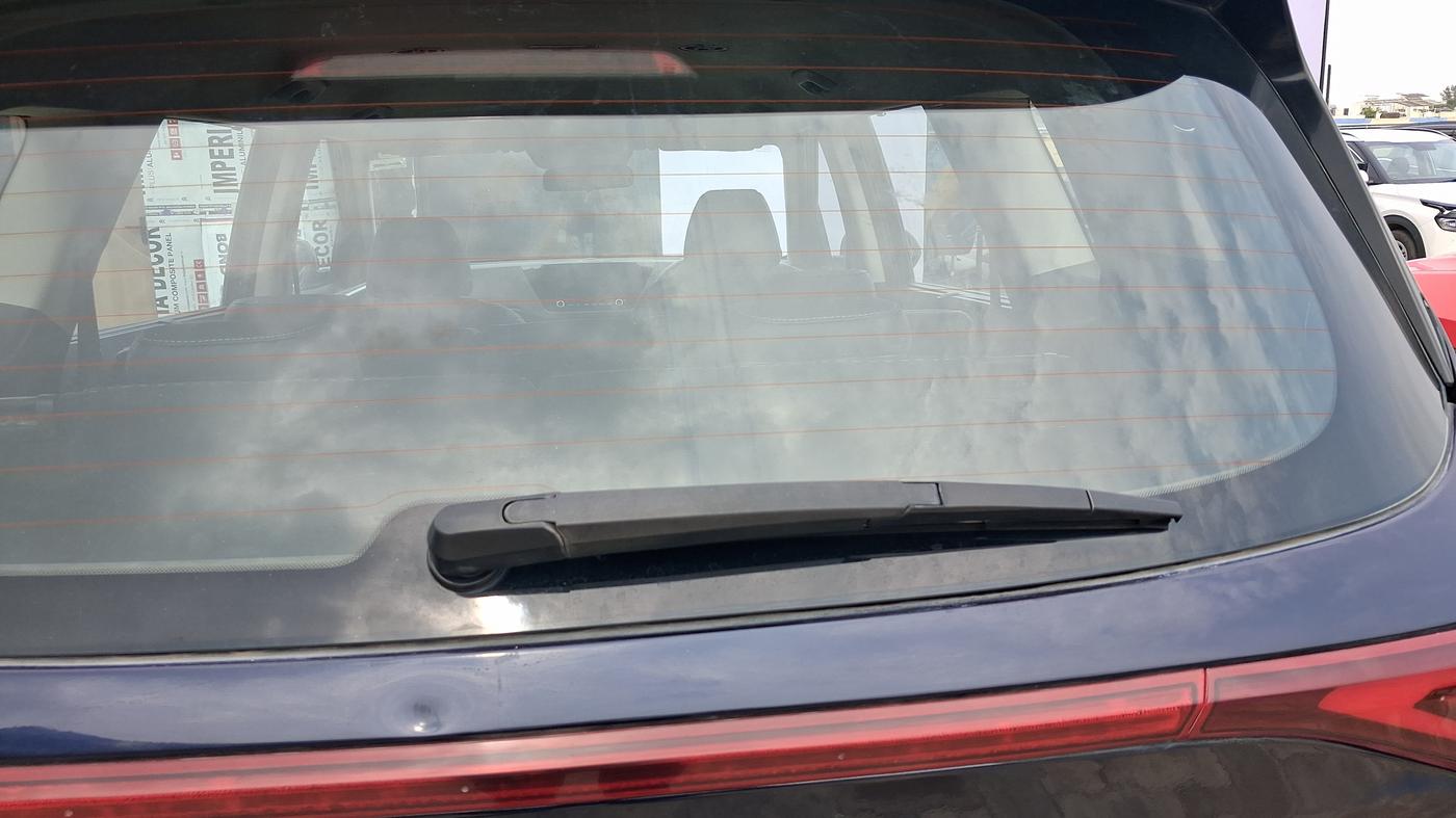 2022 KIA CARENS PRESTIGE PLUS 1.4 PETROL DCT 7 STR, Petrol, Automatic, 72,782 km, Rear Wiper