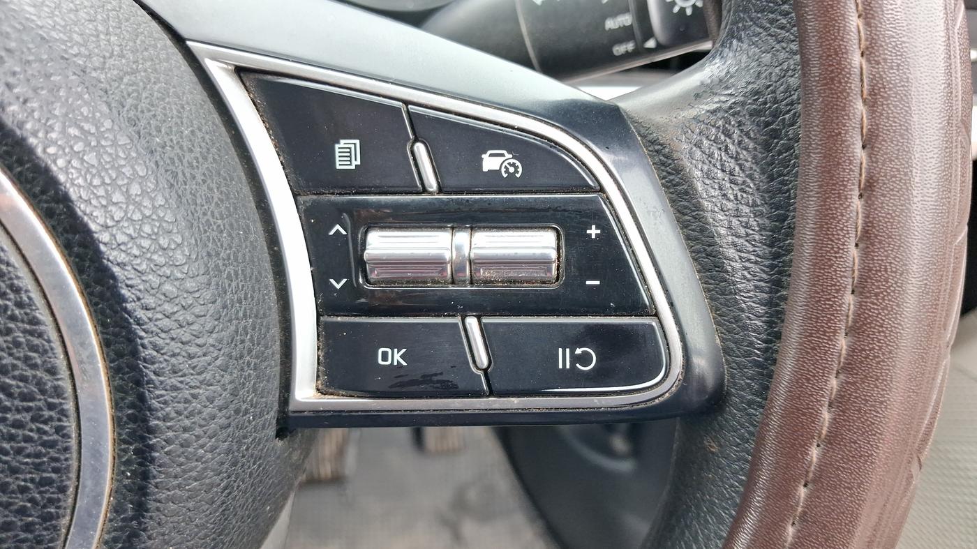 2022 KIA CARENS PRESTIGE PLUS 1.4 PETROL DCT 7 STR, Petrol, Automatic, 72,782 km, Adaptive Cruise Control
