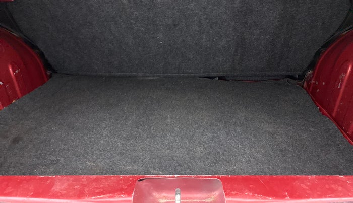 2018 Renault Kwid RXT 1.0 (O), Petrol, Manual, 28,660 km, Boot Inside