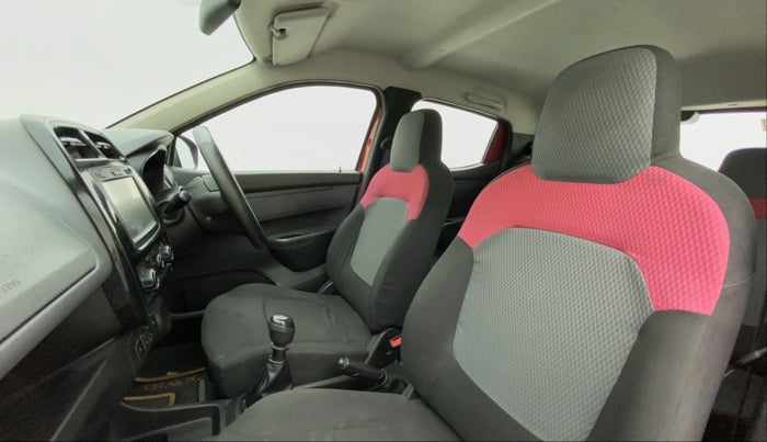 2018 Renault Kwid RXT 1.0 (O), Petrol, Manual, 28,660 km, Right Side Front Door Cabin